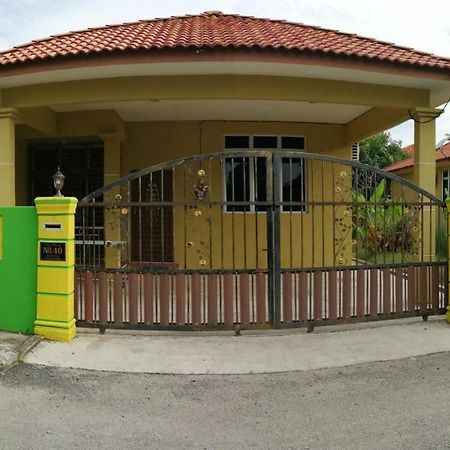 Assyifa Homestay Dungun Εξωτερικό φωτογραφία